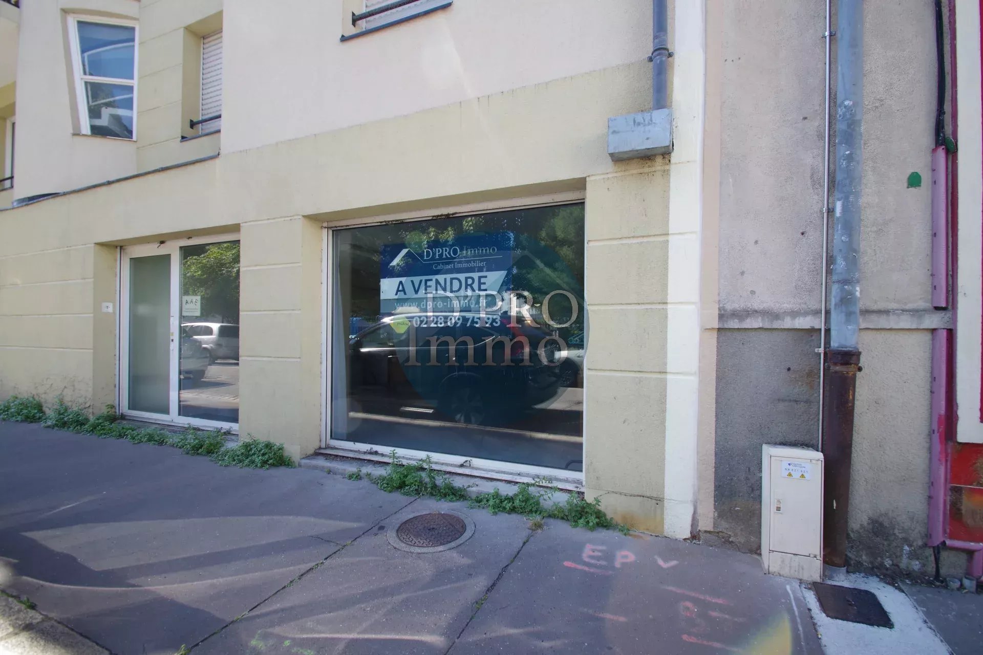 Vente Nantes – 44100 – 933