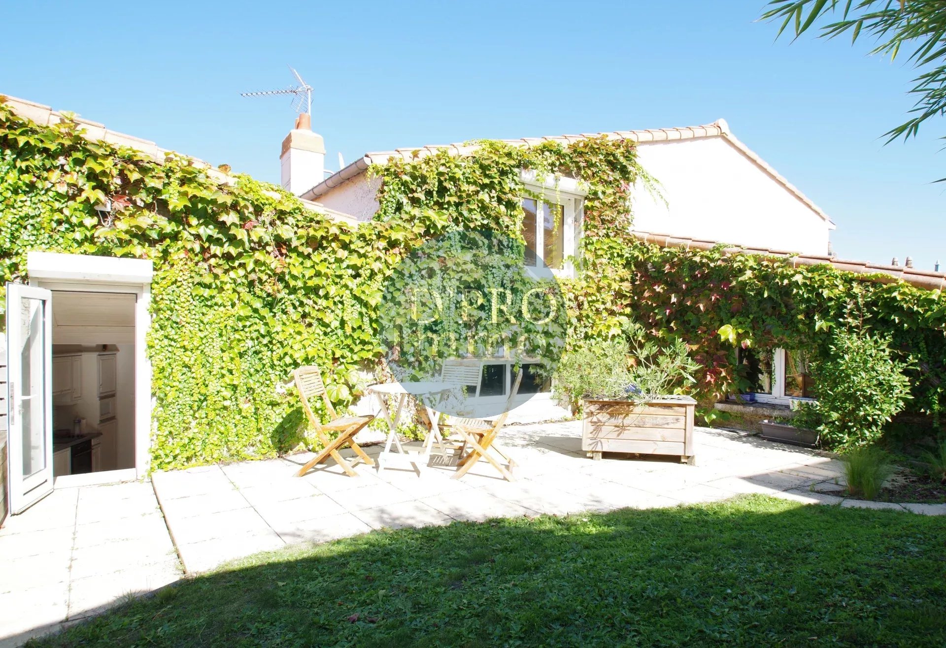 Vente Remouillé – 44140 – 972