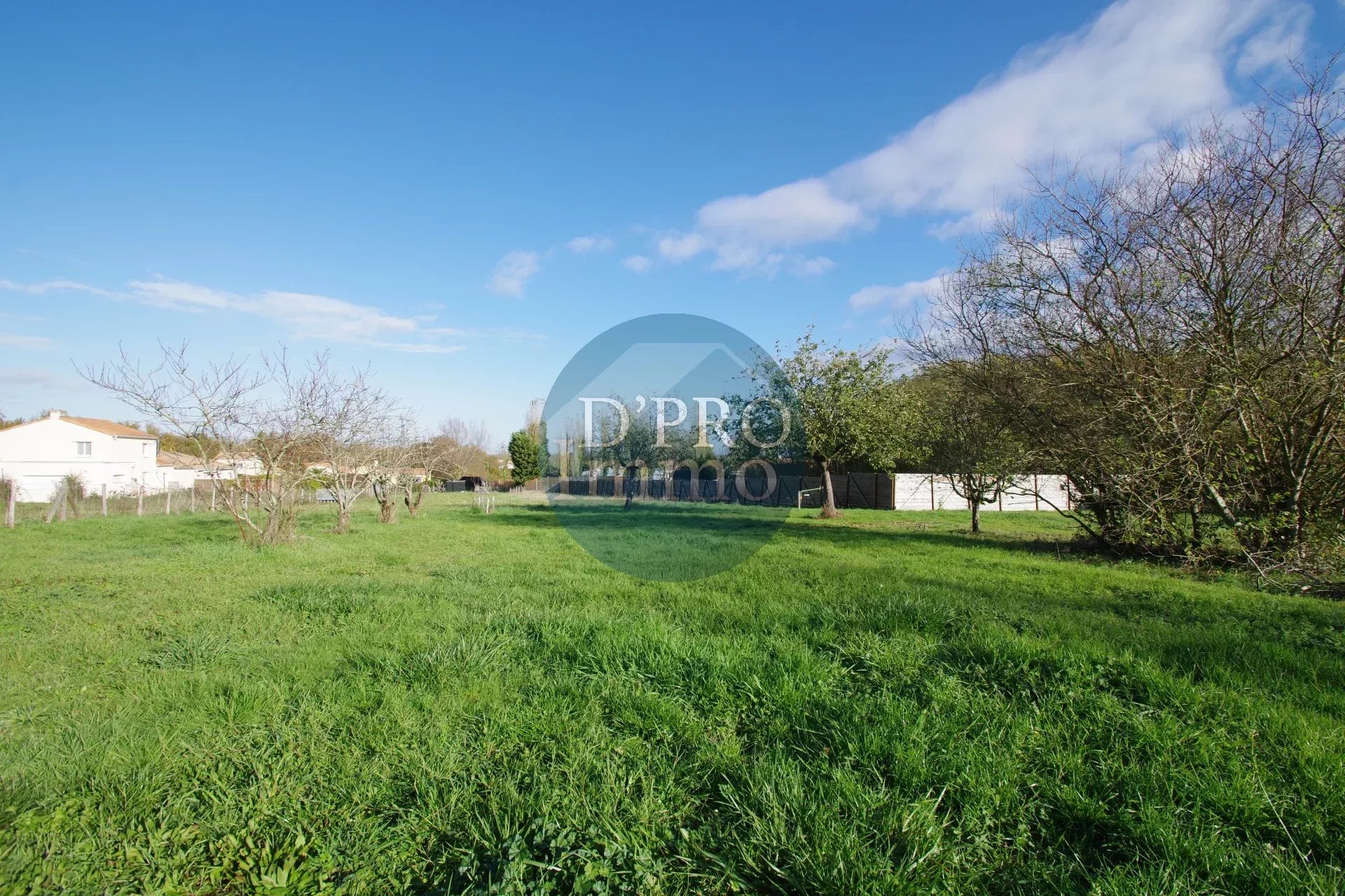 Vente La Haie-Fouassière – 44690 – 992