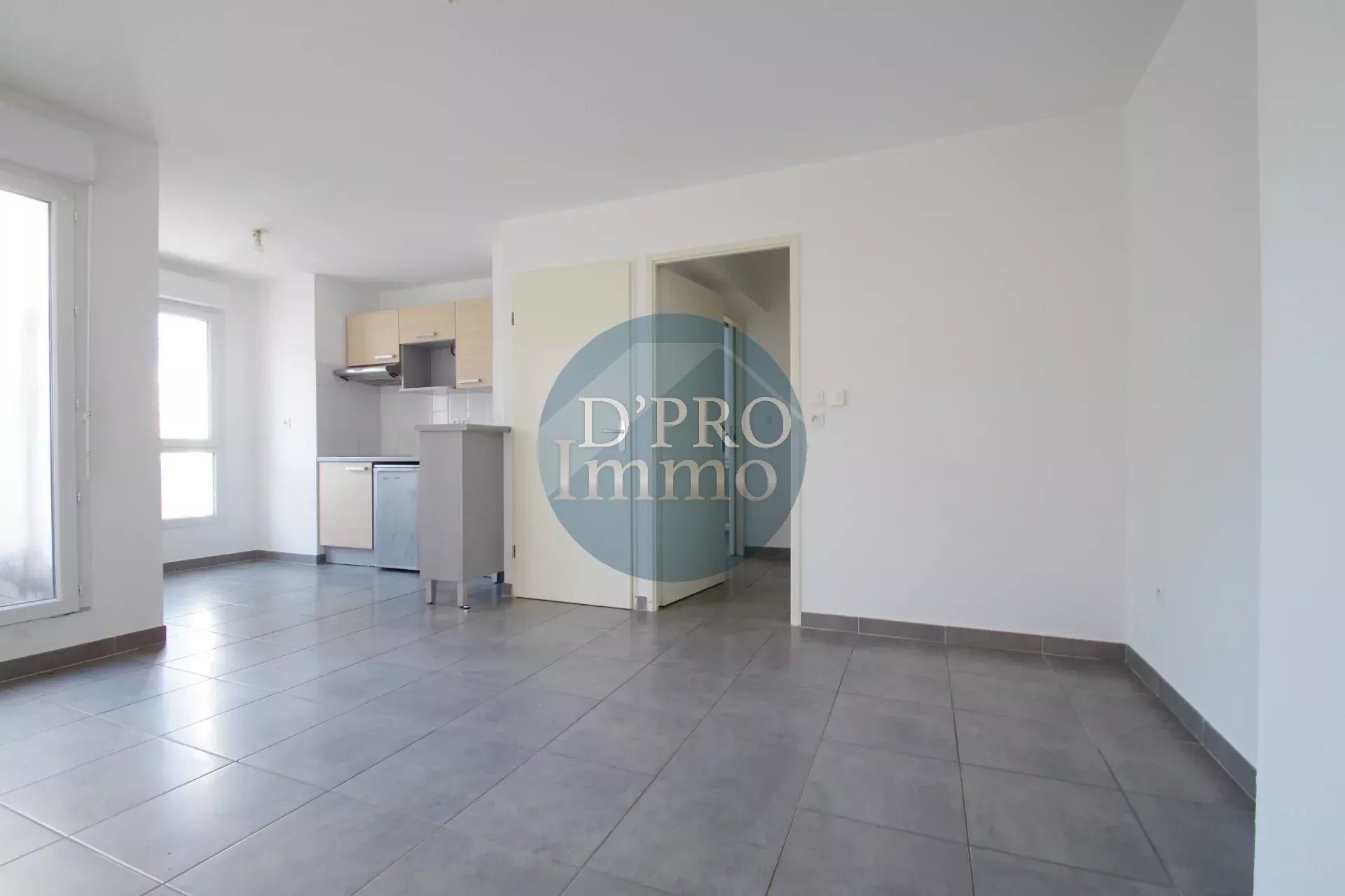 Vente Nantes – 44300 – 1025