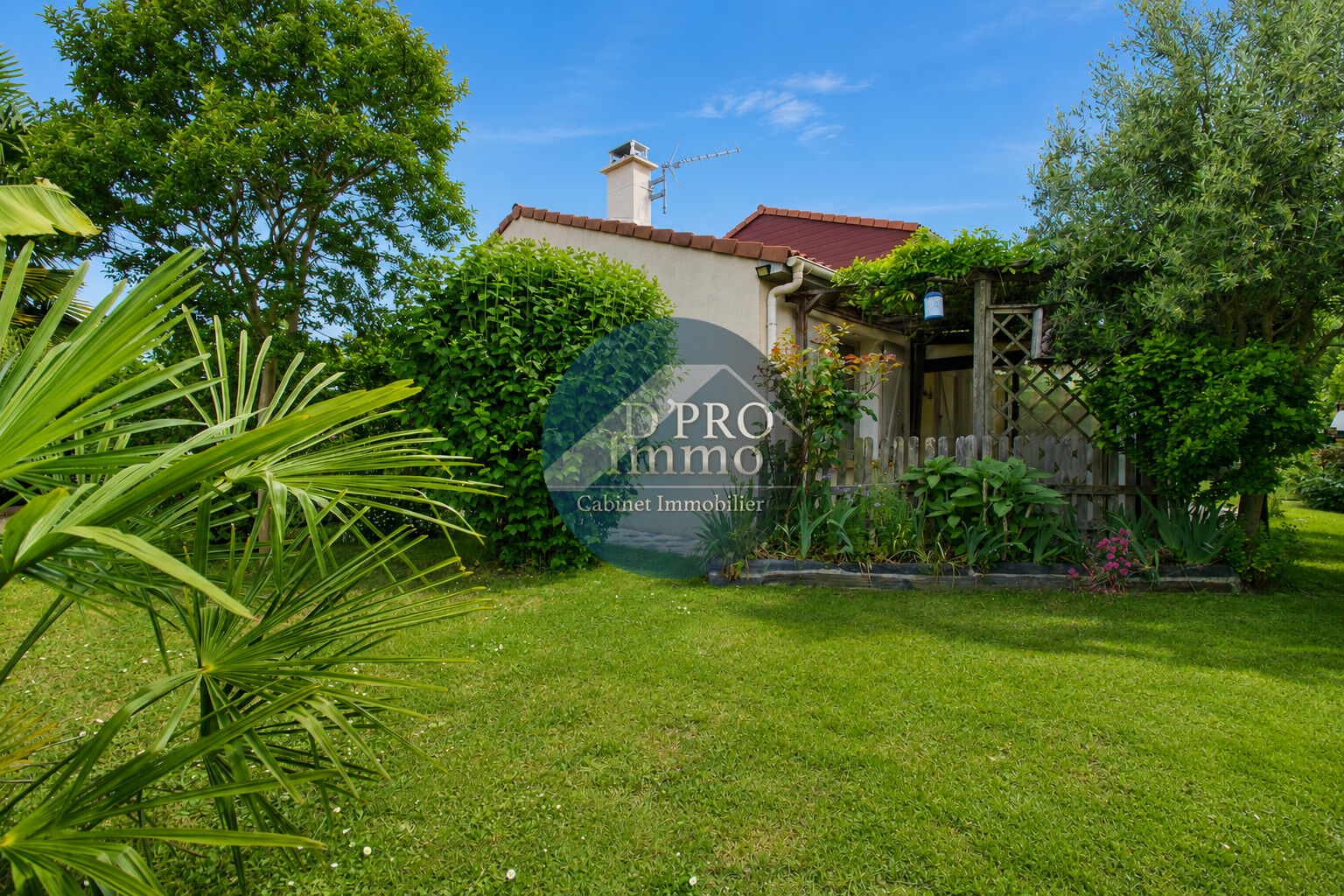 Vente
BEAUTOUR
– 44120 – 60554475