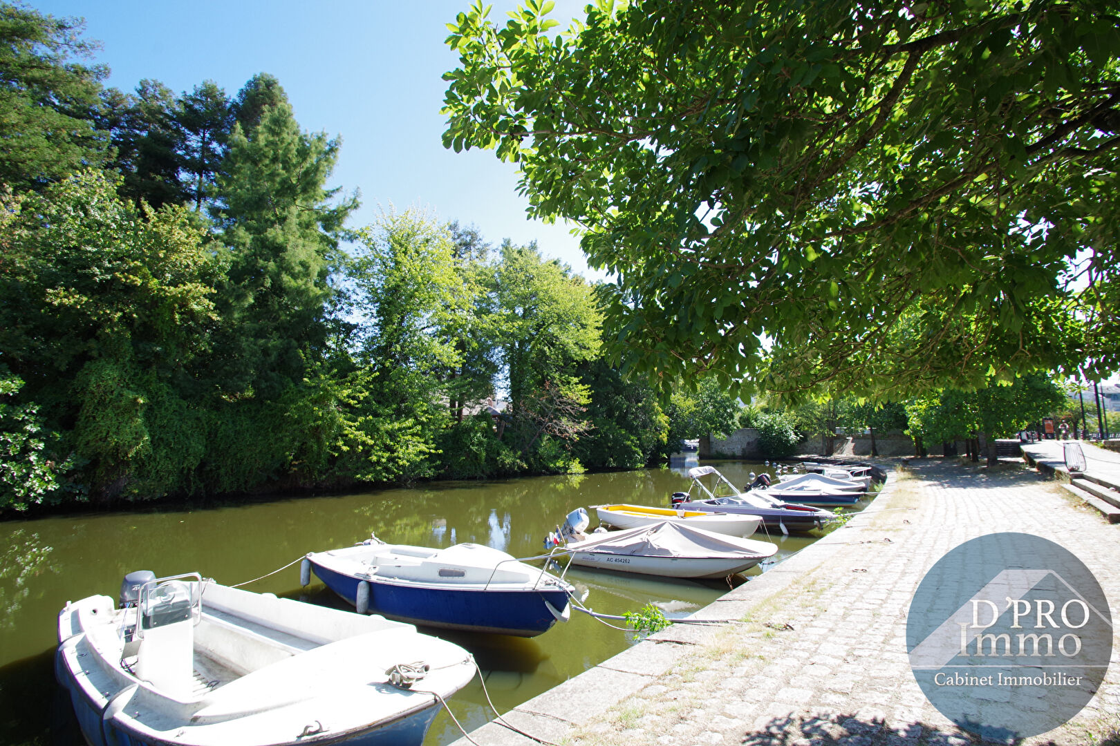 Vente 
Nantes
 – 44000 – 61321740